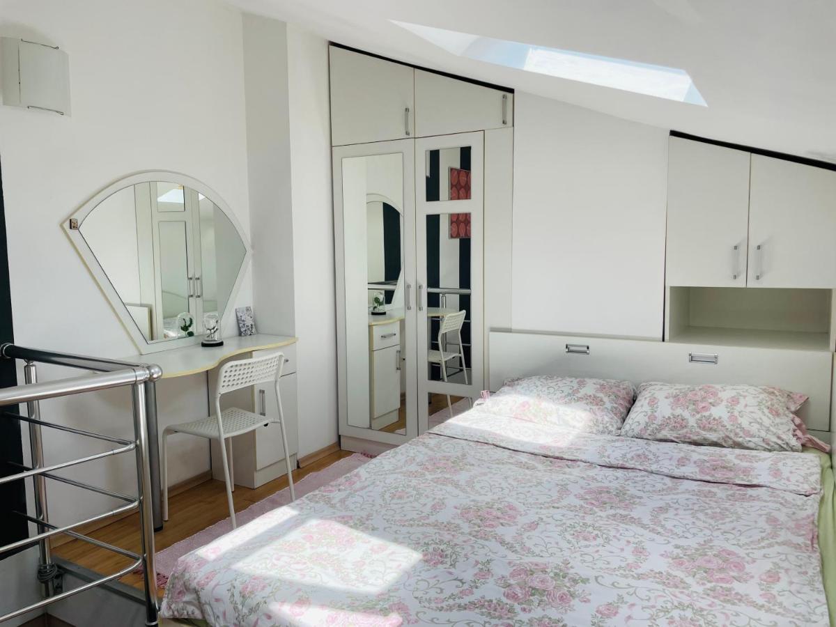 Sea View / Sea Garden Maisonette Варна Екстер'єр фото
